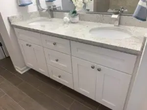 White Shaker and quartz in Taylors, SC